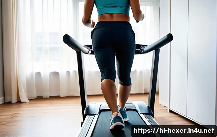 홈트에 적합한 접이식 러닝머신 추천 - A modern foldable treadmill designed for home use in a compact apartment setting, showing a sleek, l...